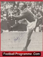Manchester United Nobby Stiles Autograph Signed Picture Man Utd World Cup Winner