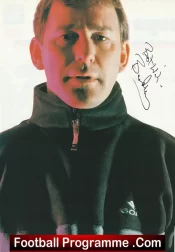 Manchester United Bryan Robson Autograph Signed Picture Man Utd