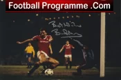 Manchester United Bryan Robson Autograph Signed Picture ECWC Barcelona 1984