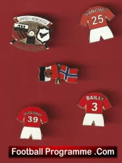 Manchester United Football Badge Collection Man Utd Badges X 5
