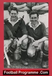 Manchester United Bobby Charlton Wilf McGuinness Autograph Signed Man Utd