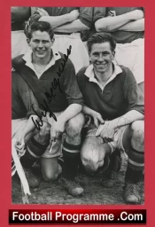 Manchester United Bobby Charlton Wilf McGuinness Autograph Signed Man Utd