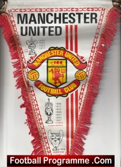 Manchester United Pennant Flag Man Utd European Cup Winners 1968 - football memorabilia