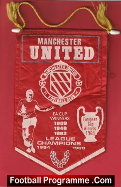 Manchester United Pennant Flag Man Utd European Cup Winners 1968 - football memorabilia