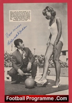 Preston North End Howard Kendall Signed Autographed Picture - football memorabilia