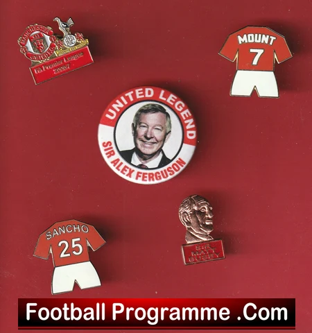 Manchester United Football Badge Collection Man Utd Badges X 5 - Image 2