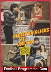 Manchester United Arthur Albiston Autographed Signed Picture Man Utd