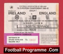 Ireland v England 1990 - Football Ticket - football memorabilia