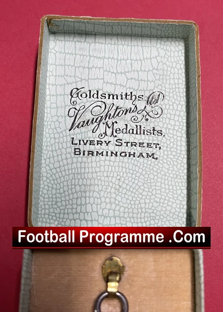 Wigan Sunday Schoolboys League Football Silver Medal + Box 1938 - 1939 - Image 9