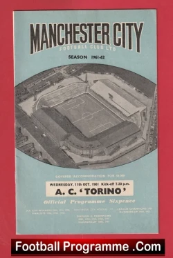 Manchester City v Torino 1961 - Denis Law Footballer Italy Team - football programme