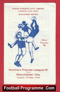 Northern Premier League X1 v Manchester City 1974 - Wigan Denis Law - football programme