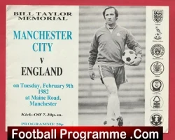  Manchester City v Manchester United 1947 - Man City v Man Utd Football Programme .COM Football Programmes Memorabilia