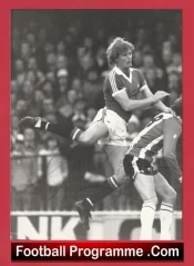 Manchester United Gordon McQueen Autographed Signed Press Photo Man Utd
