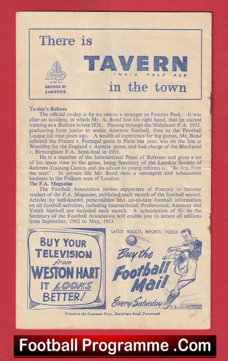 Portsmouth v Manchester United 1952 - 1950s Man Utd - Image 4