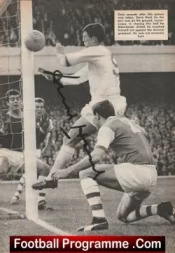 Manchester United David Herd Autographed Signed Picture 1960’s