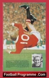 Manchester United Denis Law Autograph Signed Picture Man Utd