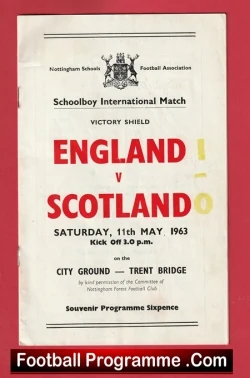 England v Scotland 1963 - Schoolboys at Nottingham Trent Bridge - football programme