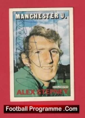 Manchester United Alex Stepney Autograph Signed Football Card Man Utd