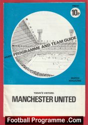 Manchester United Pirate Football Programme 1970s 1974/75