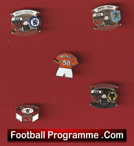 Manchester United Football Badge Collection Man Utd Badges X 5 - Image 2