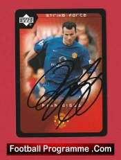 Manchester United Ryan Giggs Autographed Signed Football Card Man Utd