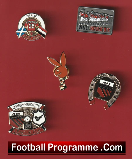 Manchester United Football Badge Collection Man Utd Badges X 5 - Image 2