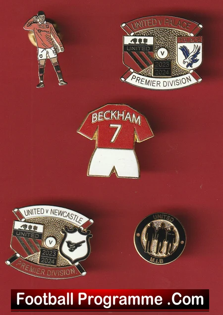 Manchester United Football Badge Collection Man Utd Badges X 5 - Image 2