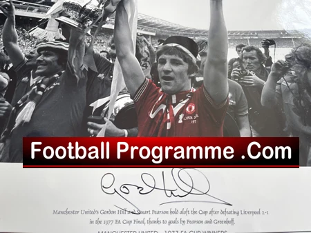 Manchester United Gordon Hill Signed Autograph Man Utd 1977 Cup Final - Image 3