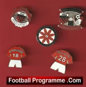Manchester United Football Badge Collection Man Utd Badges X 5