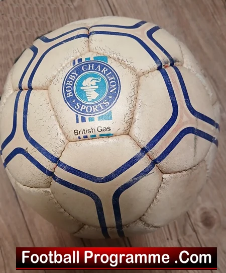 Manchester United Bobby Charlton Signed Official Football School 1970s - Image 3