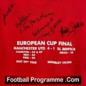 Manchester United Multi Autographed Signed Football T Shirt 1968 Cup Winners