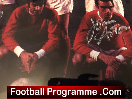 Manchester United v Real Madrid 1968 European Cup Semi Final Multi Signed - Image 6