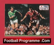 Manchester United Mark Hughes Autograph Signed Football Card Man Utd
