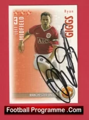 Manchester United Ryan Giggs Autograph Signed Football Card Man Utd