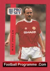 Manchester United Mike Phelan Autographed Signed Football Card Man Utd