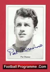 Manchester United Pat Dunne Autograph Signed Football Card Man Utd