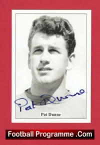 Manchester United Pat Dunne Autograph Signed Football Card Man Utd