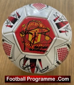Manchester United Multi Signed Autographed Ball 2015 Ferguson Rooney Etc - football memorabilia