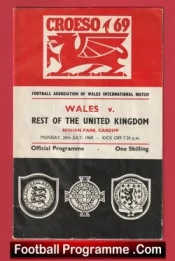 Wales v Rest of the United Kingdom 1969 – George Best Bobby Charlton