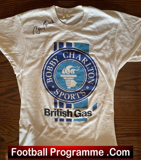 Manchester United Bobby Charlton Sports Signed Football Shirt Man Utd 1970s - Image 2