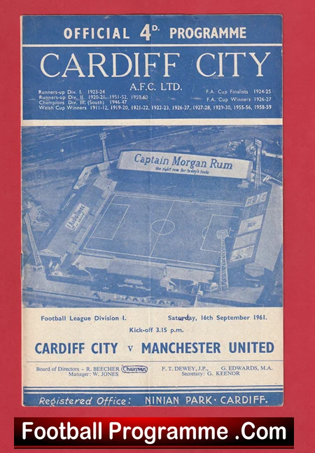 Cardiff City v Manchester United 1961 - Man Utd - Image 2