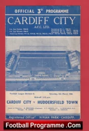 Cardiff City v Huddersfield Town 1960 – Denis Law