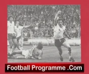 Manchester United Steve Coppell Signed Autographed Picture