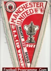 Manchester United Pennant Flag Man Utd 1977