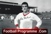 Manchester United Bill Foulkes Autographed Signed Picture Man Utd