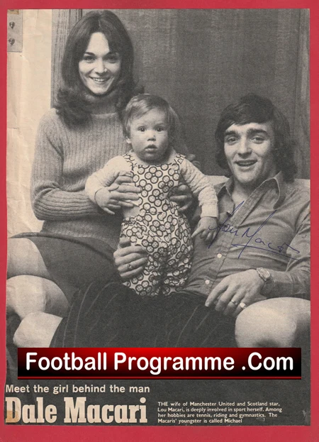 Manchester United Lou Macari Signed Autographed Picture Man Utd - Image 2