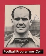 Manchester United Johnny Carey Signed Picture 1950s