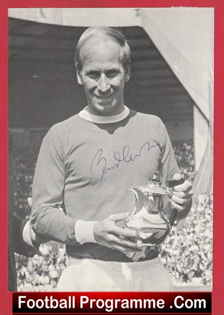 Manchester United Bobby Charlton Autograph Signed Man Utd - Image 2