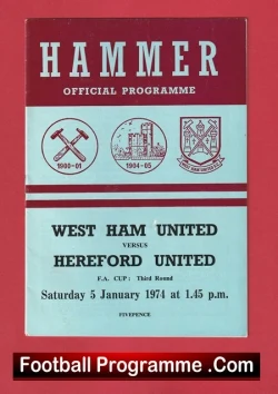 West Ham United v Hereford United 1974 - Bobby Moore Final Game