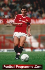 Manchester United Bryan Robson Autograph Signed Picture Man Utd